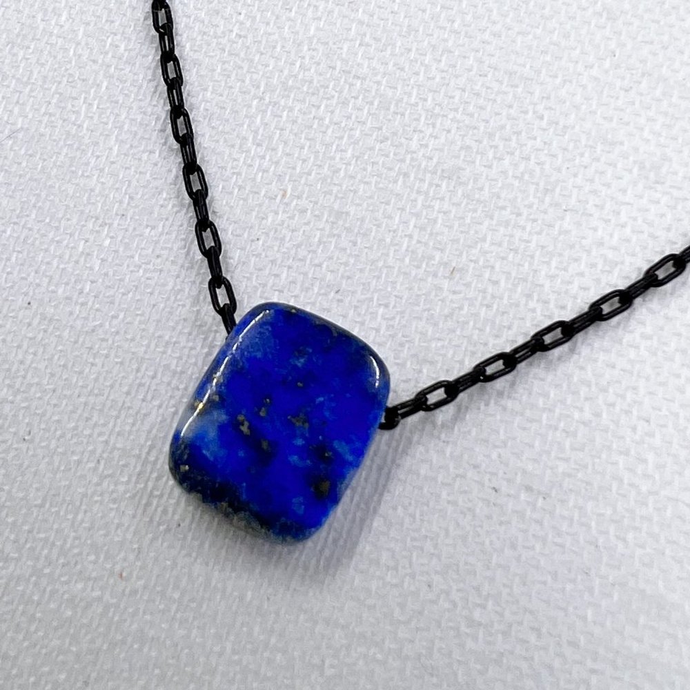NWT - Nine West - Blue Glass Square Pendant 16” Black 925 Chain w/ Hook Closure - Picture 4 of 8